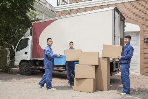 Packing boxes and moving supplies for Kentish Town homes