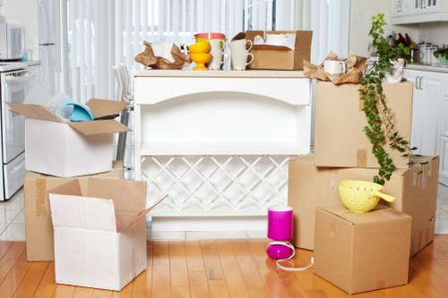 Local storage space for moving and renovation needs