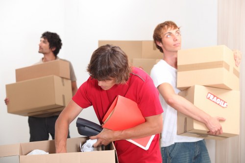 Kentish Town man and van service transporting boxes and furniture