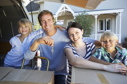 Professional packing materials used for fragile household items
