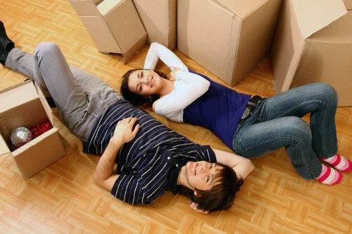 Load-based and cubic-yard moving quote example for a local Kentish Town move